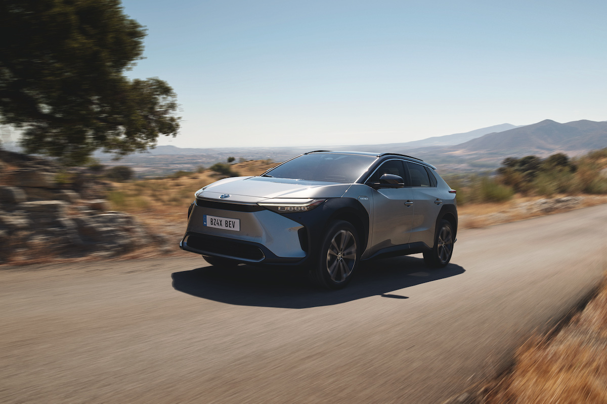 Toyota bZ4X, nato per essere 100% elettrico