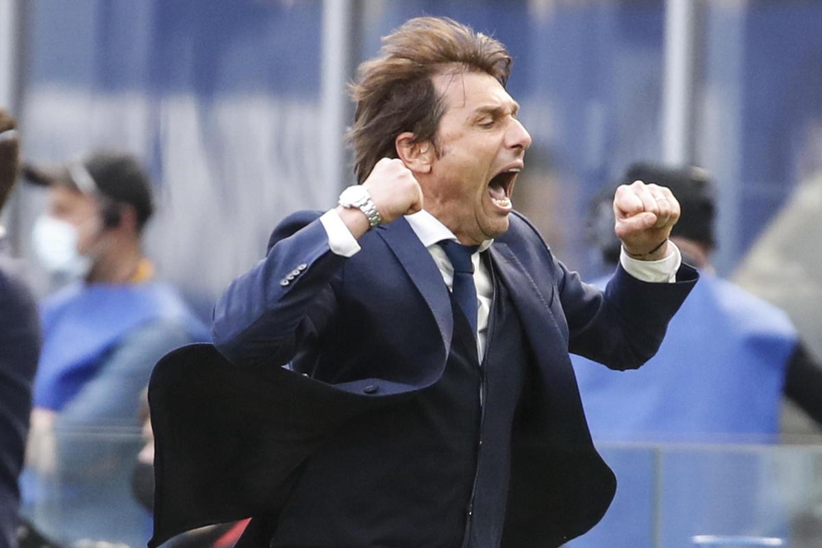 Tottenham e Manchester United, assalto ad Antonio Conte. Retroscena Tottenham e Manchester United, assalto ad Antonio Conte. Retroscena