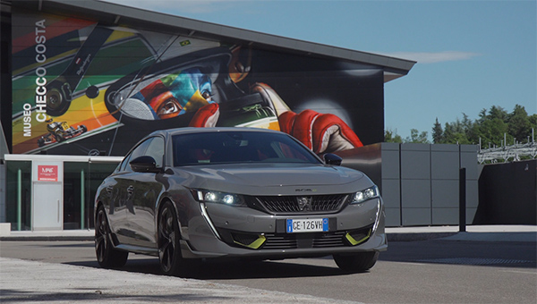 Peugeot 508 PSE 360 cavalli da domare Peugeot 508 PSE 360 cavalli da domare