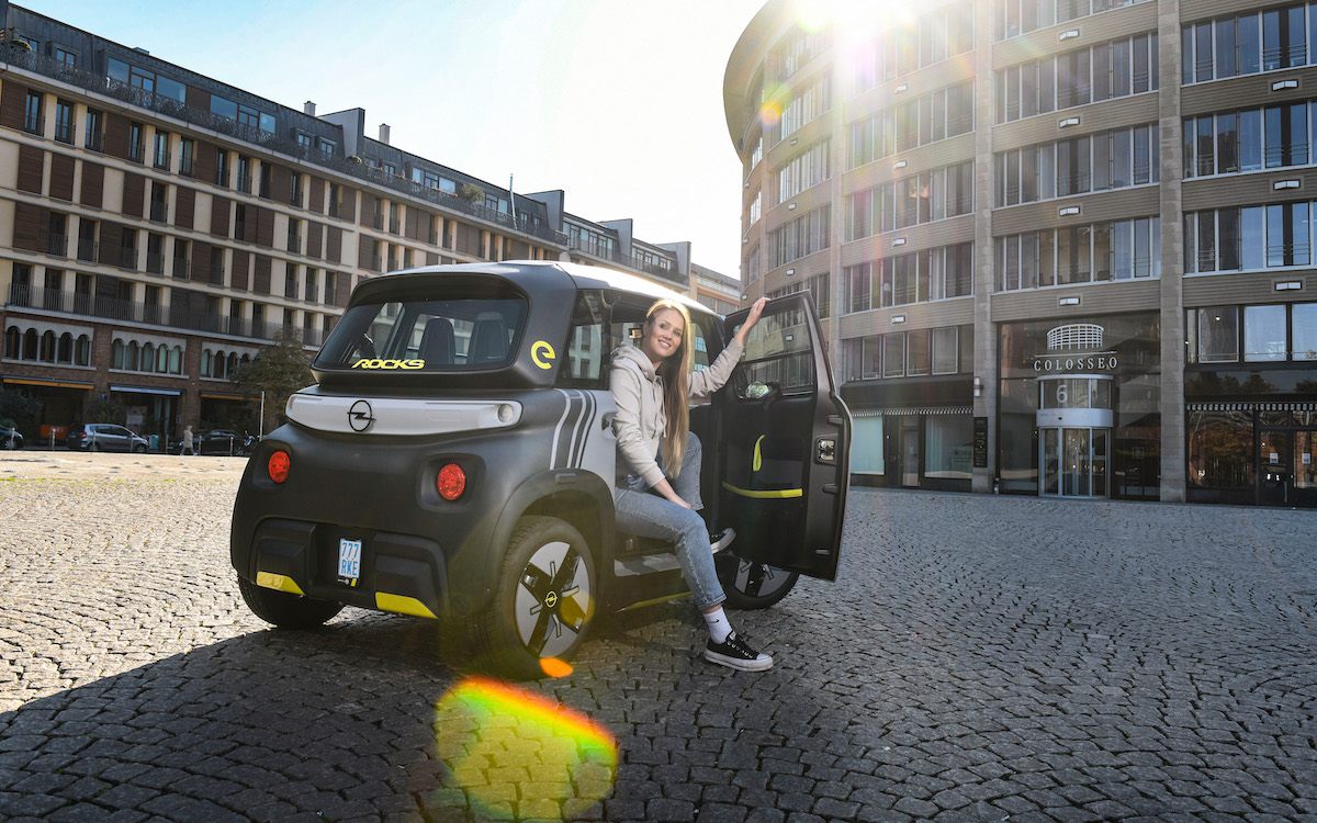Nuova Opel Rocks-e, la transazione elettrica accessibile a tutti Nuova Opel Rocks-e, la transazione elettrica accessibile a tutti