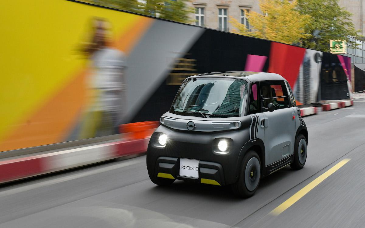 Nuova Opel Rocks-e, la transazione elettrica accessibile a tutti Nuova Opel Rocks-e, la transazione elettrica accessibile a tutti