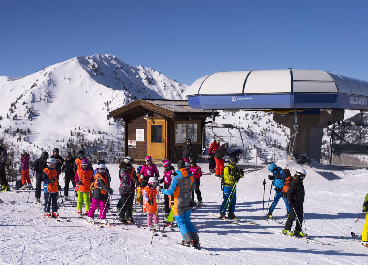 Green Pass, sarà un Natale blindato. Qr code, regole impianti da sci e hotel