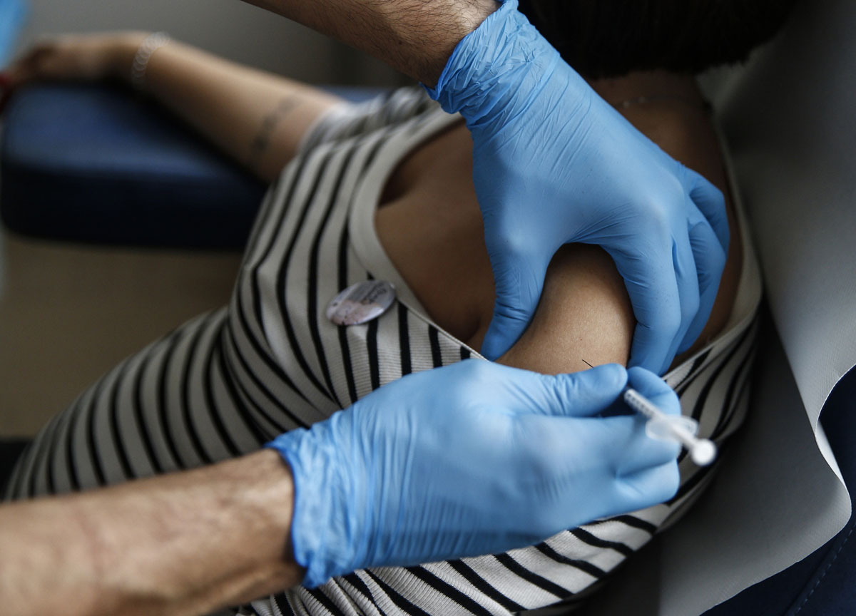 Vaccini, fragili e over 80 non fanno le terze dosi. Solo 1 su 3 ha detto sì Vaccini, fragili e over 80 non fanno le terze dosi. Solo 1 su 3 ha detto sì