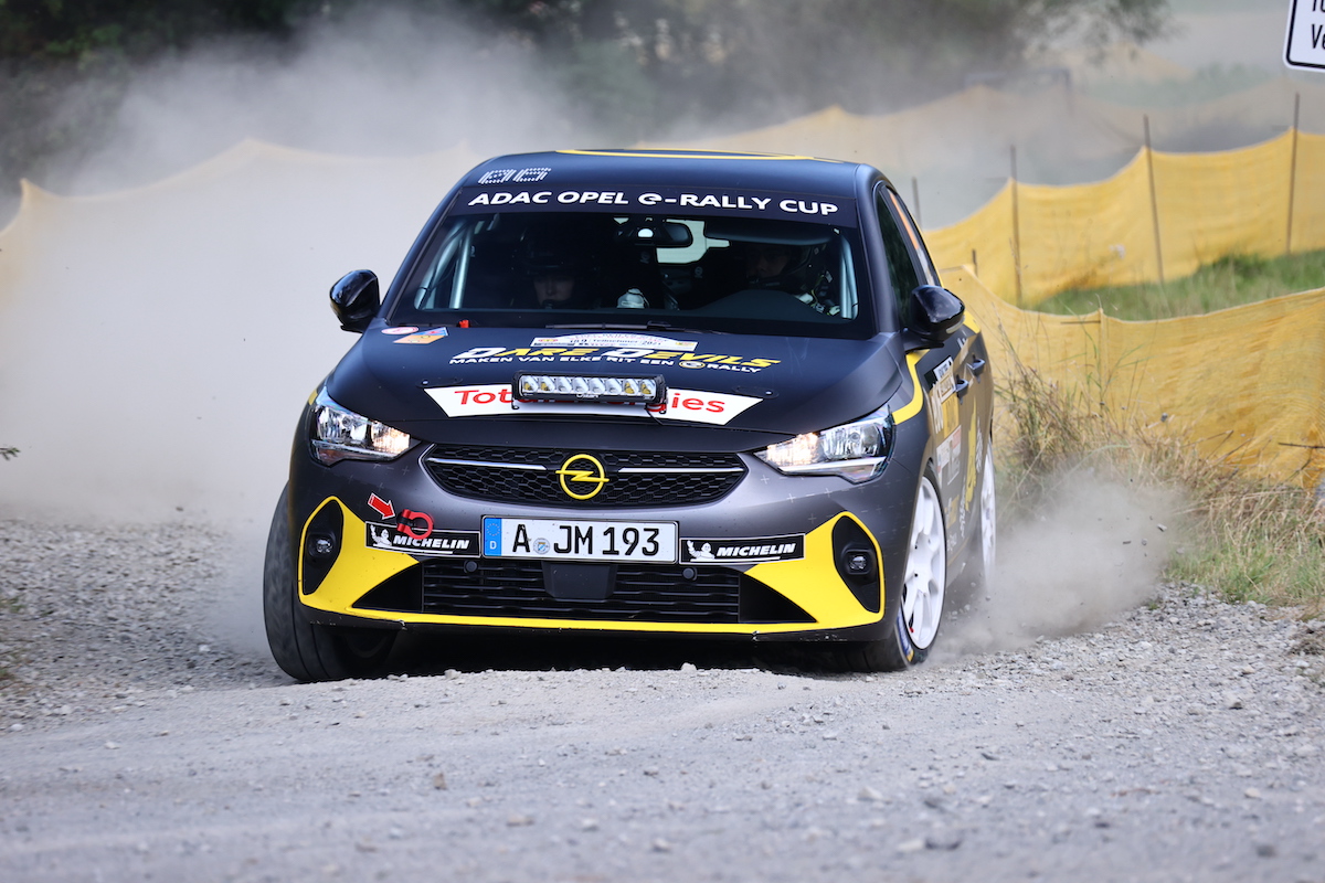 L’ADAC Opel e-Rally Cup festeggia il successo della prima stagione L’ADAC Opel e-Rally Cup festeggia il successo della prima stagione