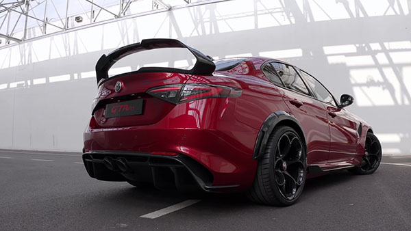 Alfa Romeo Giulia è “Sport Auto Award 2021” in Germania Alfa Romeo Giulia è “Sport Auto Award 2021” in Germania