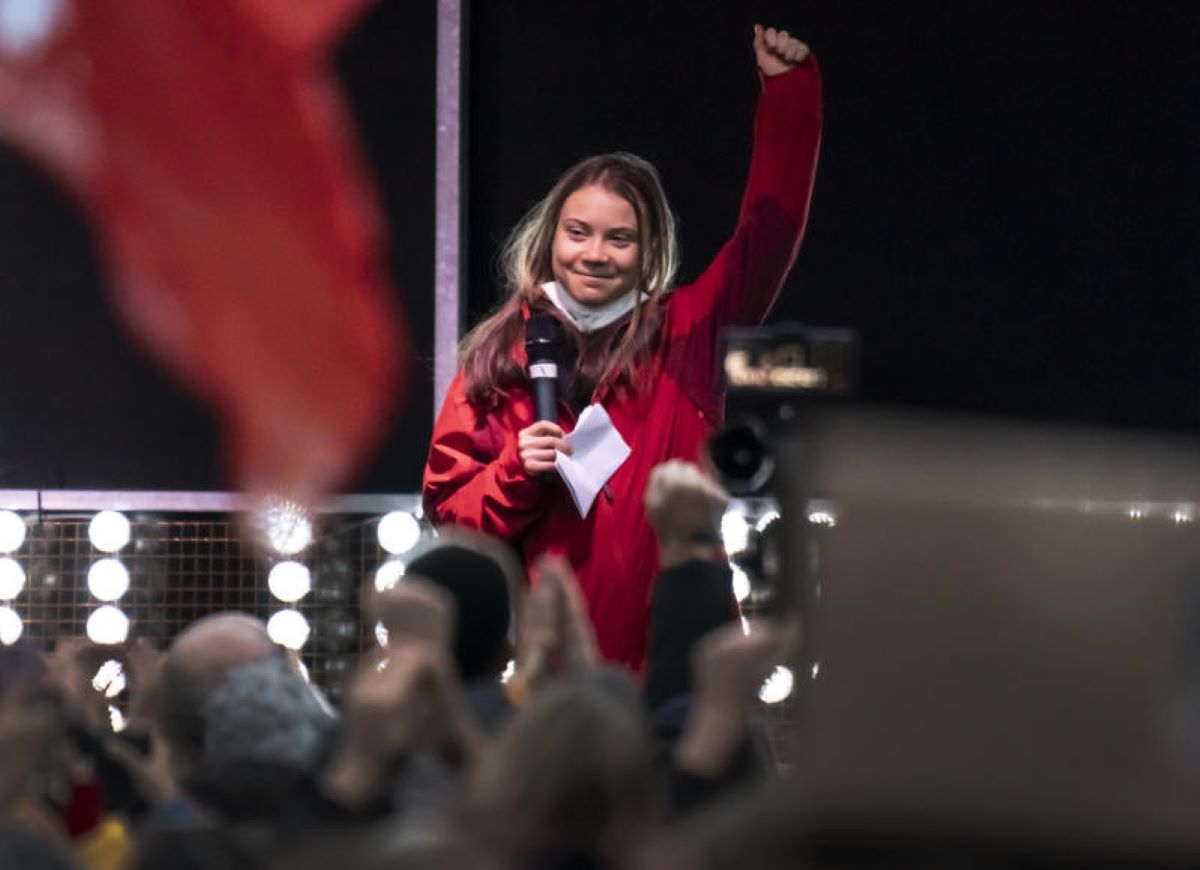 Greta Thunberg: “Cop26 è un fallimento, bla bla che celebra il business” Greta Thunberg: “Cop26 è un fallimento, bla bla che celebra il business”