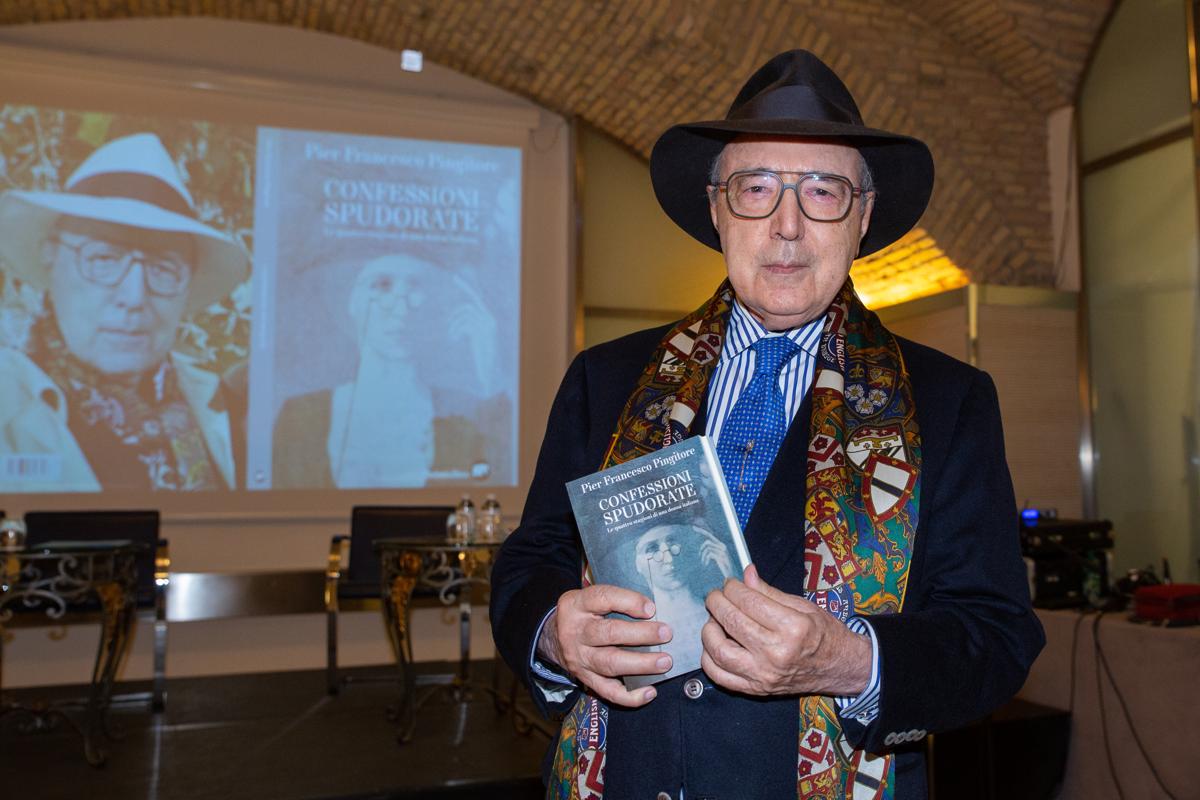 Pier Francesco Pingitore: Confessioni spudorate e tanti vip per il nuovo libro