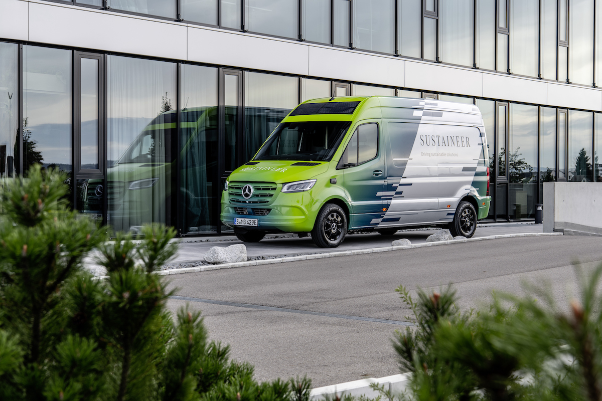 Mercedes-Benz Sustaineer oltre il 100% elettrico