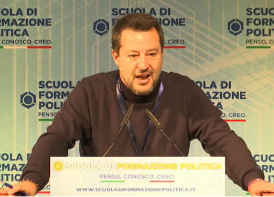 Lega, Salvini serra i ranghi e rilancia la Lega tra nucleare e leva militare