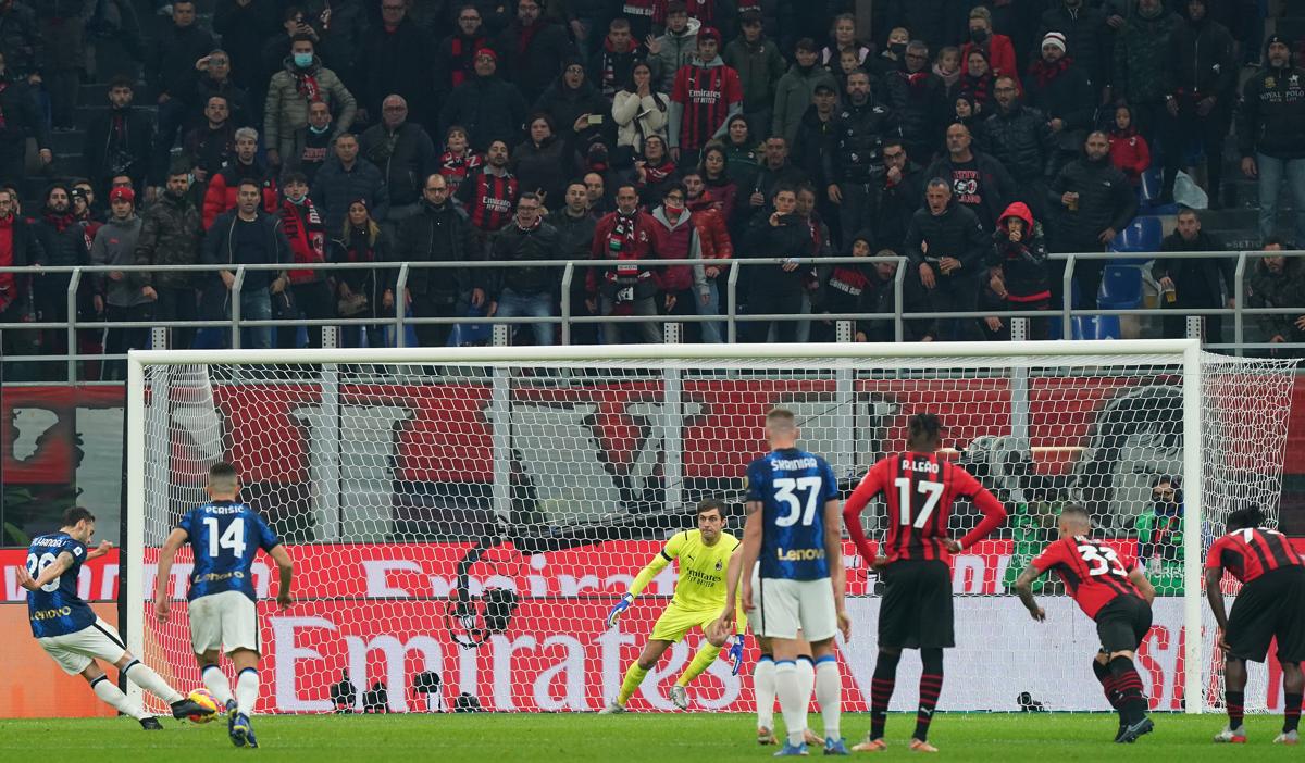 Milan-Inter 1-1, Pioli: “Bicchiere mezzo pieno”. Inzaghi: “Mezzo vuoto”