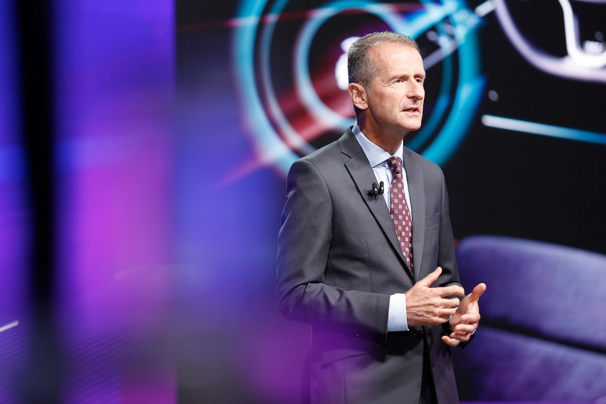 Volkswagen, il cda sfiducia l’ad Diess. Sfida lanciata dall’italiana Cavallo Volkswagen, il cda sfiducia l’ad Diess. Sfida lanciata dall’italiana Cavallo