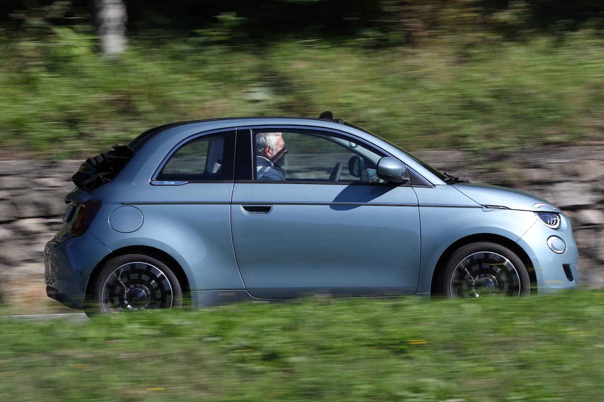 La Nuova 500 Cabrio apre l’era 100% elettrica di Fiat La Nuova 500 Cabrio apre l’era 100% elettrica di Fiat