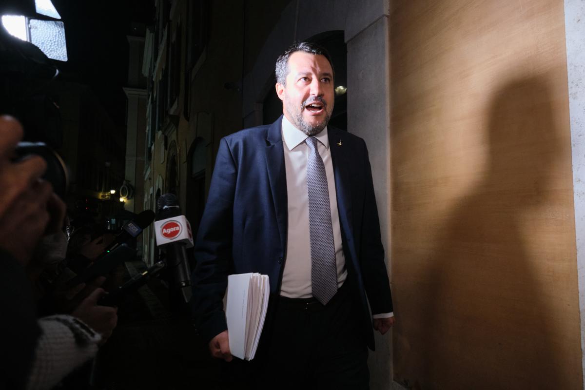 Lega, Salvini punta a diventare premier puntando sulla svolta in Europa Lega, Salvini punta a diventare premier puntando sulla svolta in Europa