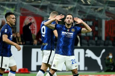 Milan-Inter, Calhanoglu provoca, Florenzi lo bacchetta: scintille nel derby