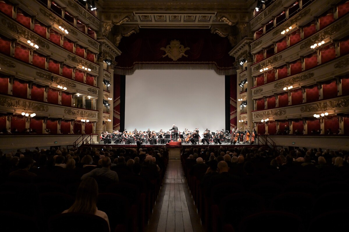 Premio Impresa e Lavoro per una nuova ripartenza alla Scala di Milano Premio Impresa e Lavoro per una nuova ripartenza alla Scala di Milano