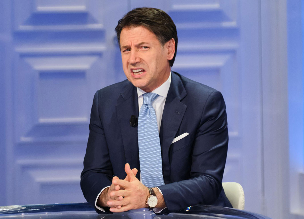 Autostrade, rissa Conte-Renzi: “Soldi dai Benetton”, “Squallide illazioni”