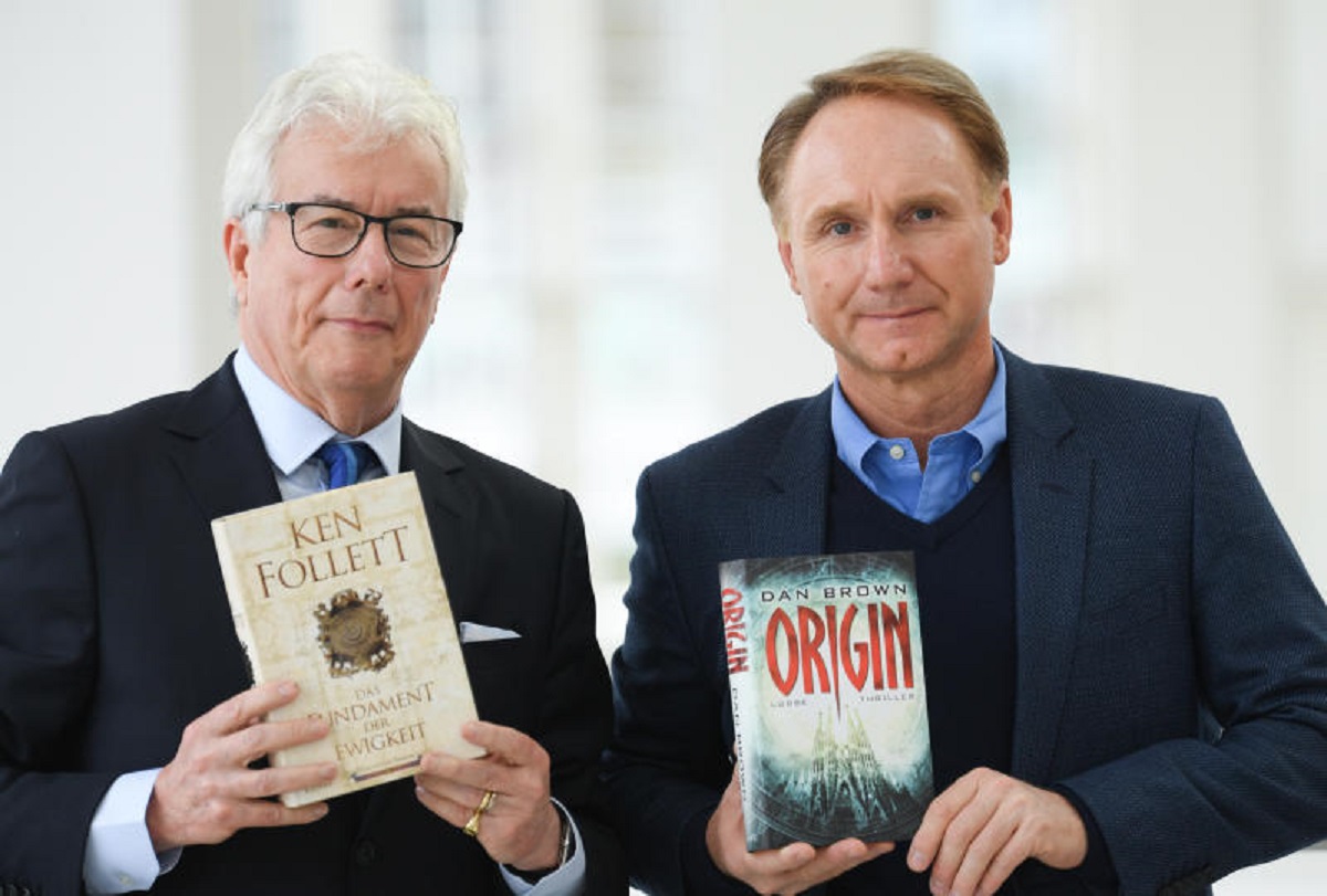 Ken Follett, Per niente al mondo: thriller sui giochi di potere internazionali Ken Follett, Per niente al mondo: thriller sui giochi di potere internazionali