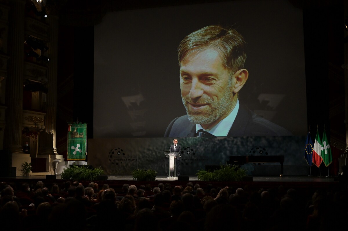 Premio Internazionale Lombardia è Ricerca premiati scienziati che hanno scoperto l’idrogeno verde. Premio Internazionale Lombardia è Ricerca premiati scienziati che hanno scoperto l’idrogeno verde.