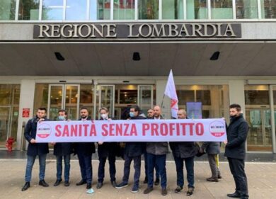 Regione Lombardia, opposizioni in presidio contro la riforma sanitaria. FOTO