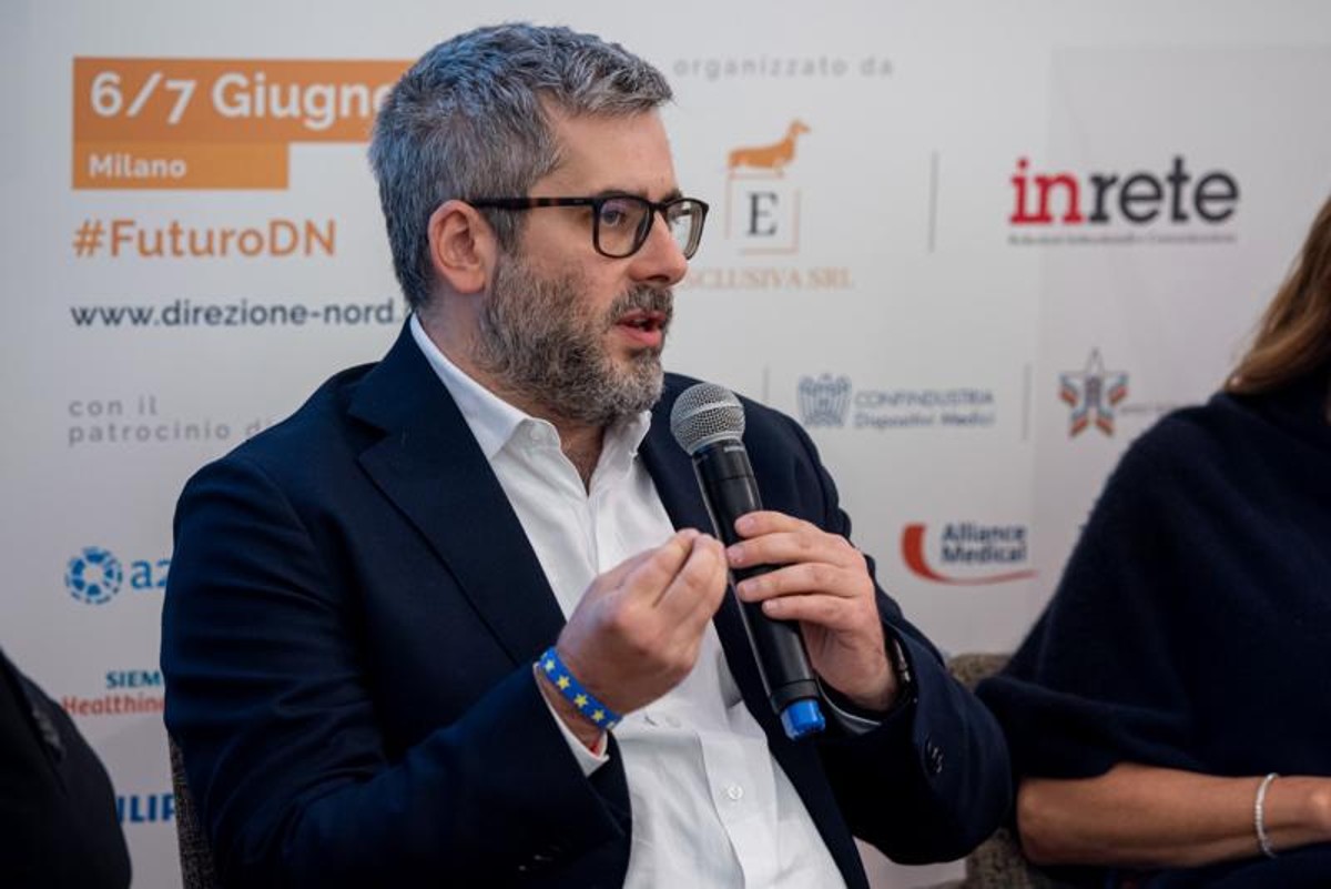 Riforma sanità, battaglia in Consiglio. Bussolati: “Parlerò per 8 ore no stop” Riforma sanità, battaglia in Consiglio. Bussolati: “Parlerò per 8 ore no stop”