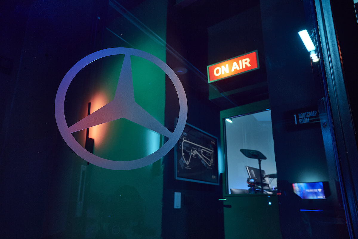 Mercedes inaugura la casa degli eSport nel cuore Roma Mercedes inaugura la casa degli eSport nel cuore Roma