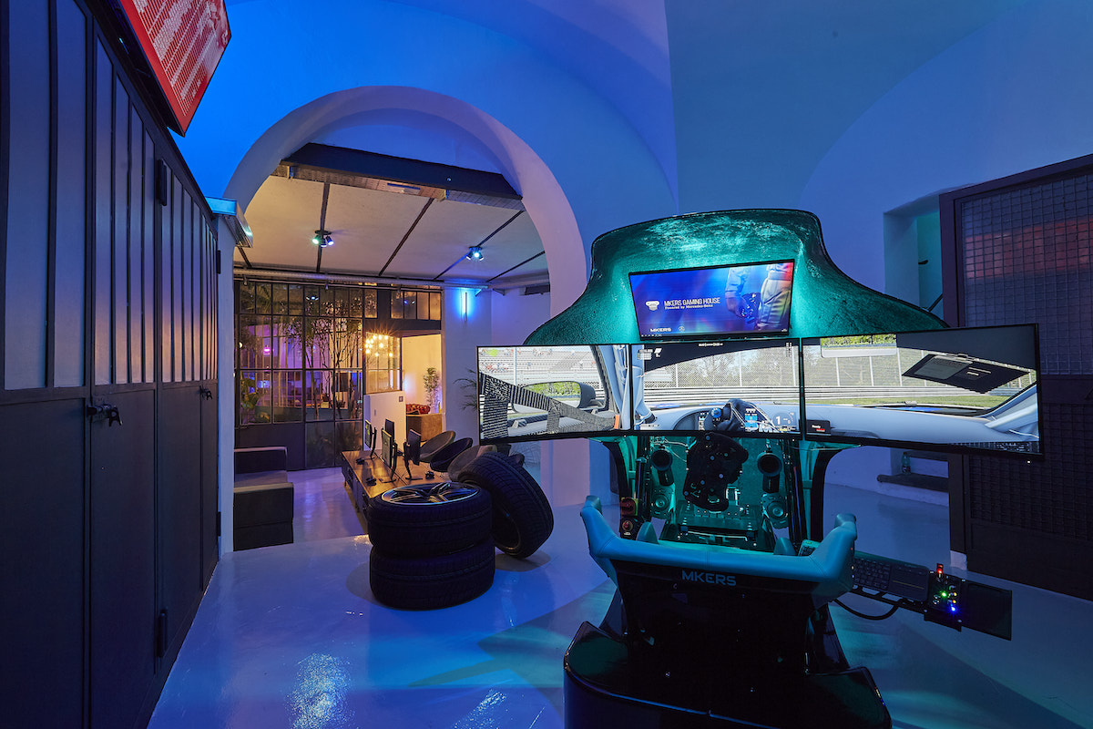 Mercedes inaugura la casa degli eSport nel cuore Roma Mercedes inaugura la casa degli eSport nel cuore Roma