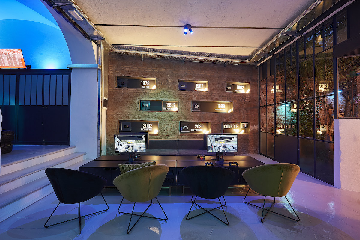 Mercedes inaugura la casa degli eSport nel cuore Roma Mercedes inaugura la casa degli eSport nel cuore Roma