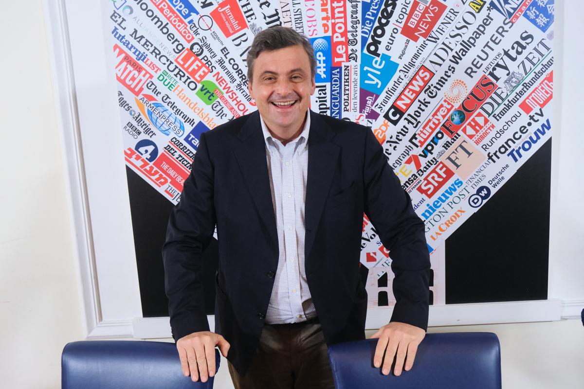 Calenda per Draghi premier forever. “Cartabia al Quirinale”. E difende Renzi Calenda per Draghi premier forever. “Cartabia al Quirinale”. E difende Renzi