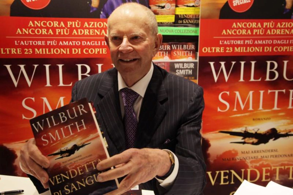 Morto lo scrittore Wilbur Smith, maestro dell’avventura da 140 mln di copie Morto lo scrittore Wilbur Smith, maestro dell’avventura da 140 mln di copie