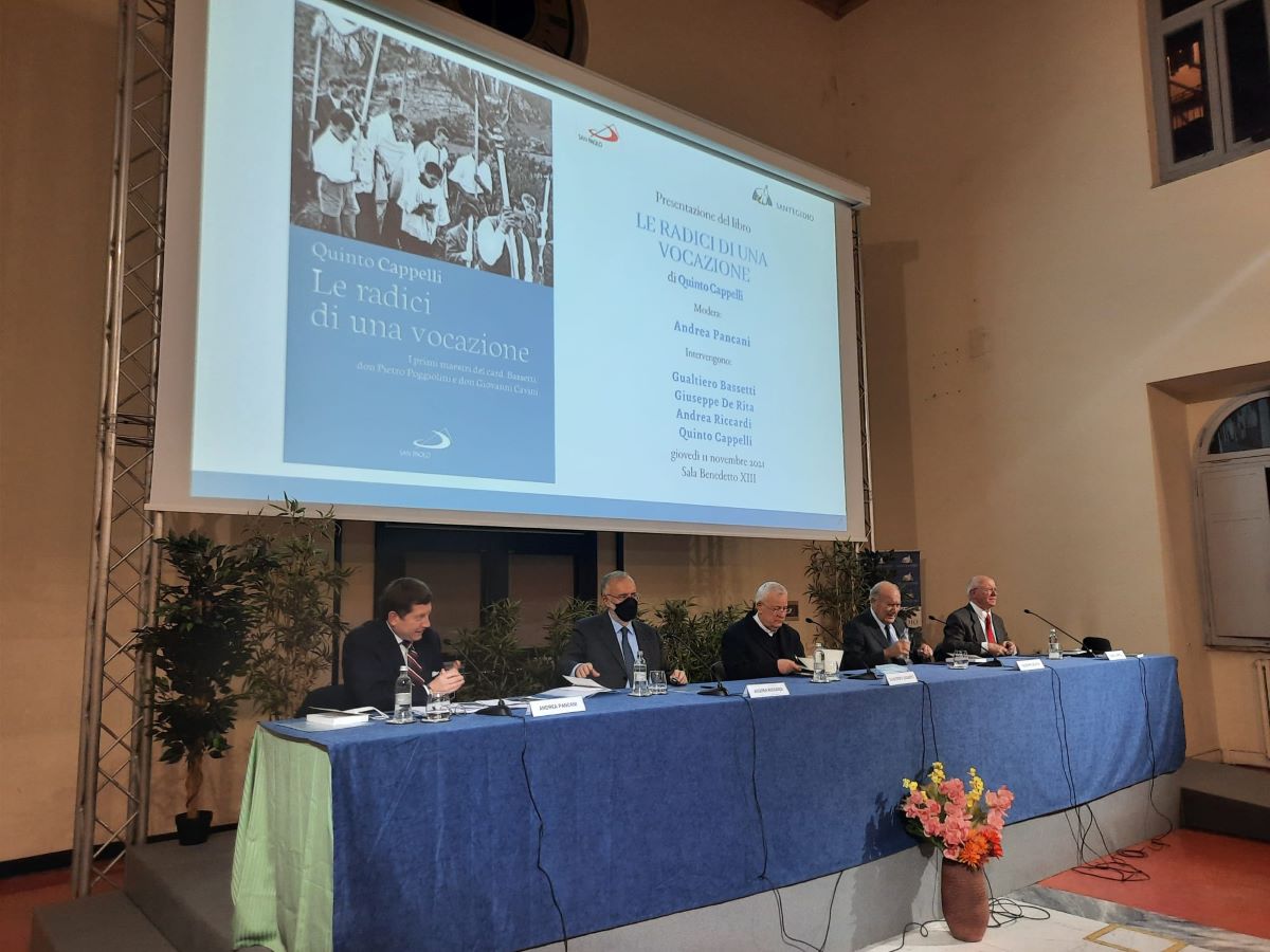 Le radici di una vocazione, presentato il libro di Cappelli col Card. Bassetti Le radici di una vocazione, presentato il libro di Cappelli col Card. Bassetti