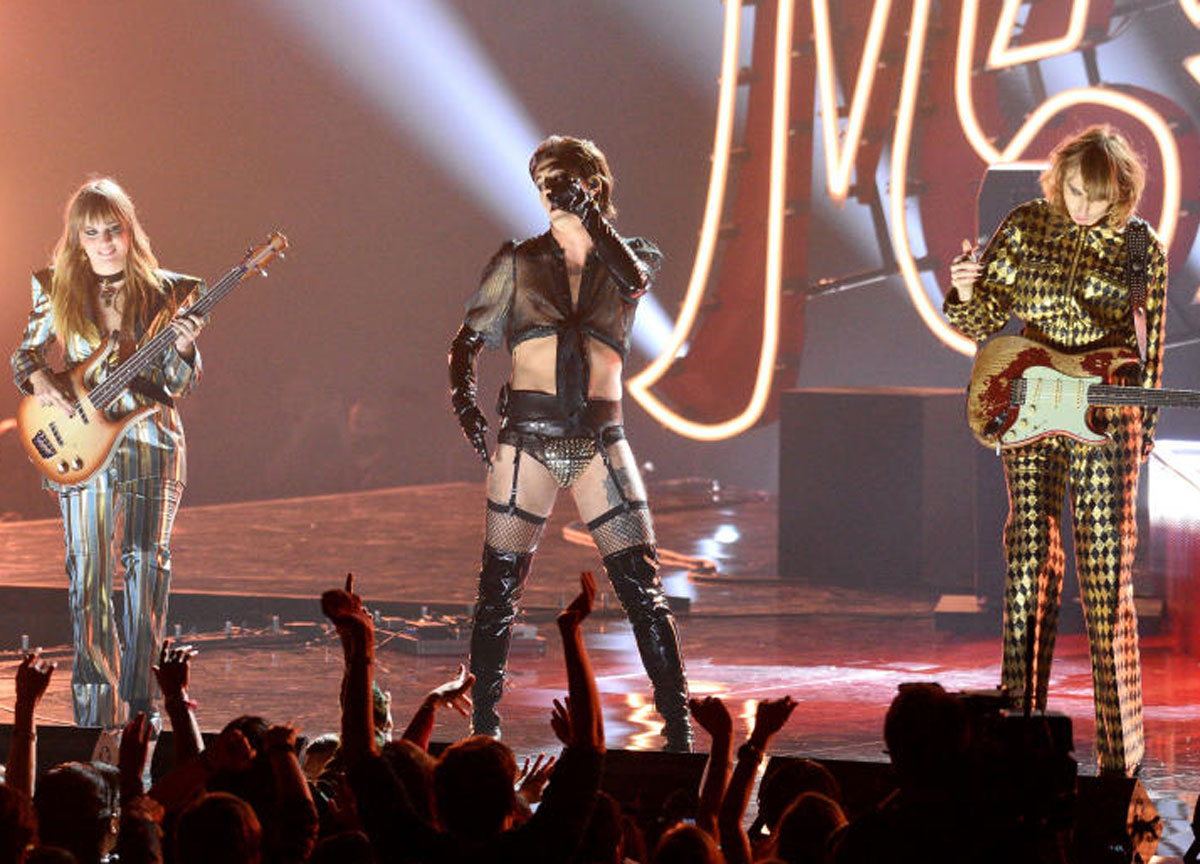 Måneskin, trionfo all’Mtv Ema Awards: la band vince la categoria “Best rock” Måneskin, trionfo all’Mtv Ema Awards: la band vince la categoria “Best rock”