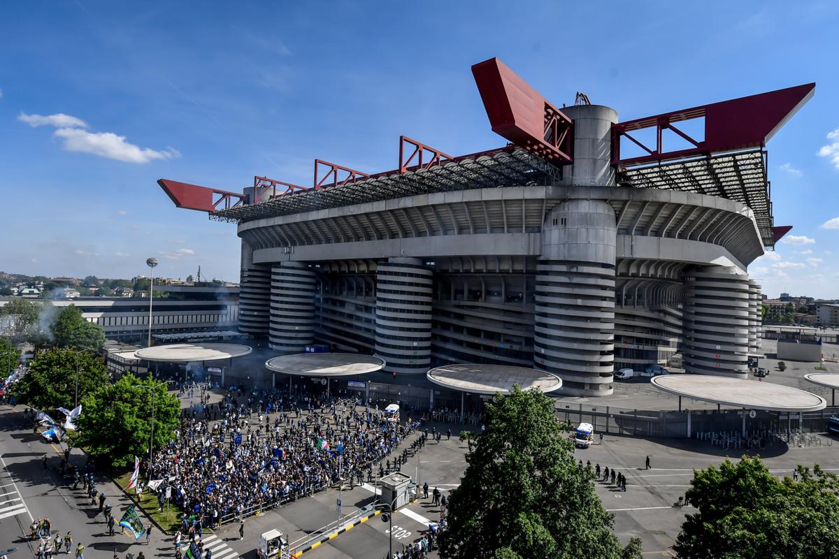 “Sì Meazza”: appello trasversale per lo stadio: centinaia di adesioni “Sì Meazza”: appello trasversale per lo stadio: centinaia di adesioni