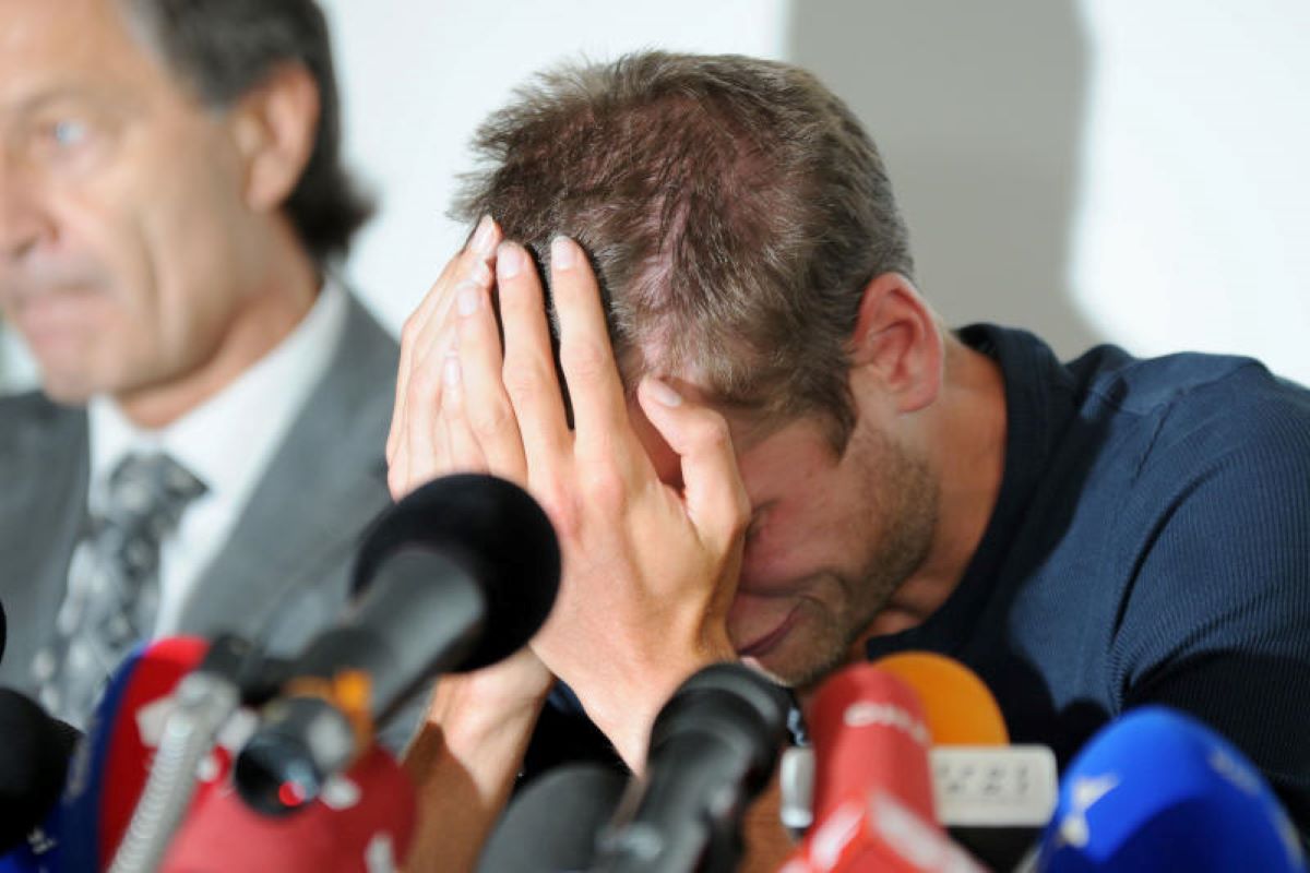 Alex Schwazer, libro-verità: “Ero un tossico, mentivo a Carolina per doparmi”