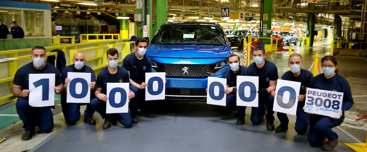 Peugeot: nello stabilimento si Sochaux prodotto il milionesimo 3008 Peugeot: nello stabilimento si Sochaux prodotto il milionesimo 3008