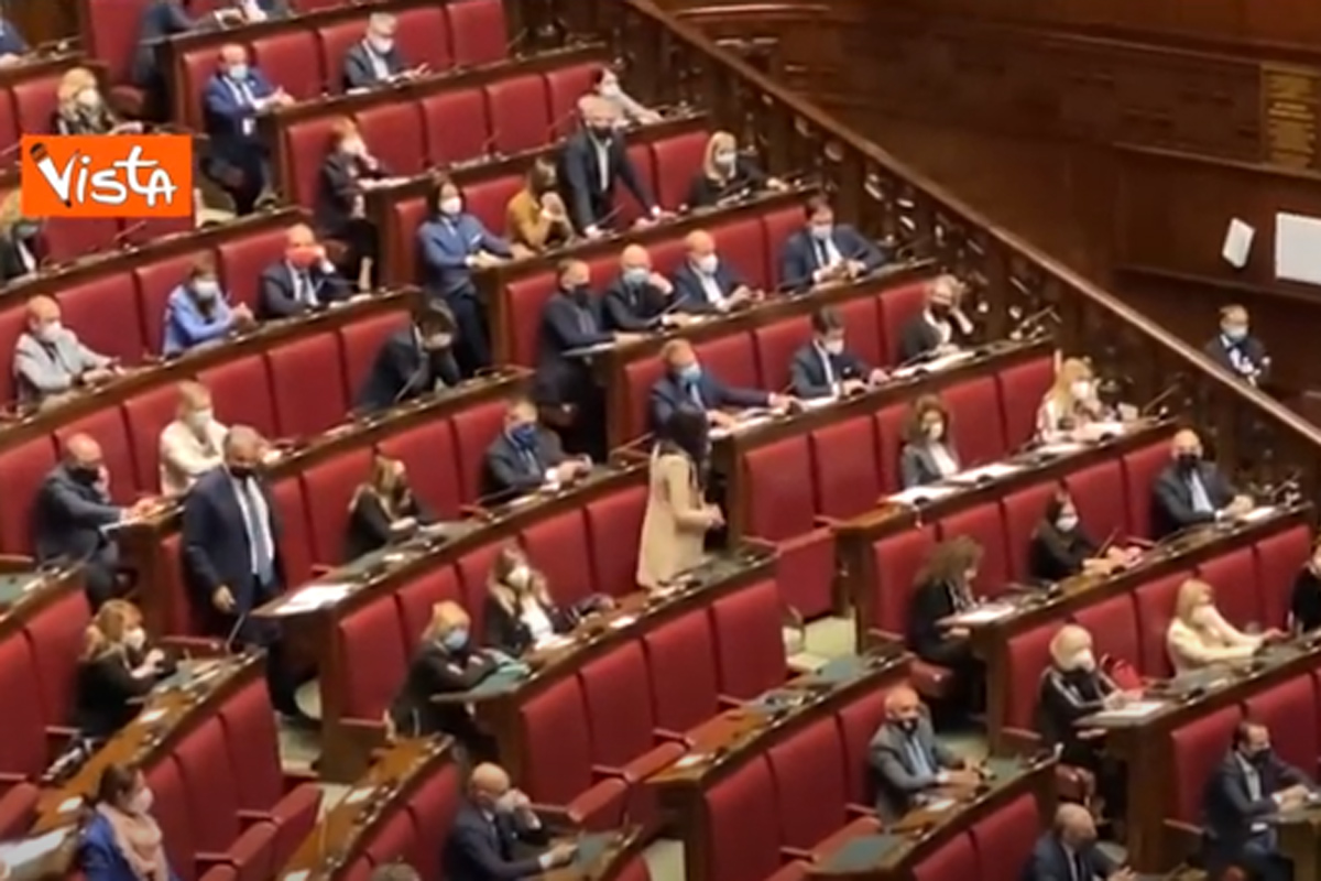 Parlamentari, pensione sicura anche se cade prima il governo. Decisione presa Parlamentari, pensione sicura anche se cade prima il governo. Decisione presa