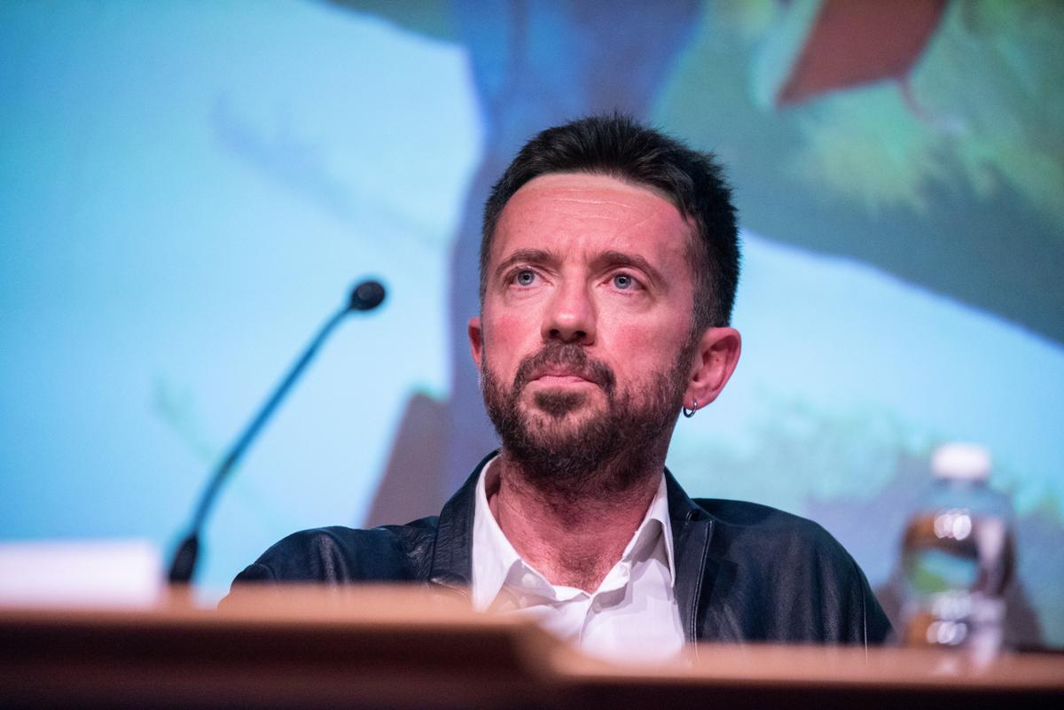 Scanzi, il nuovo libro: Sfascistoni, manuale di resistenza a tutte le destre