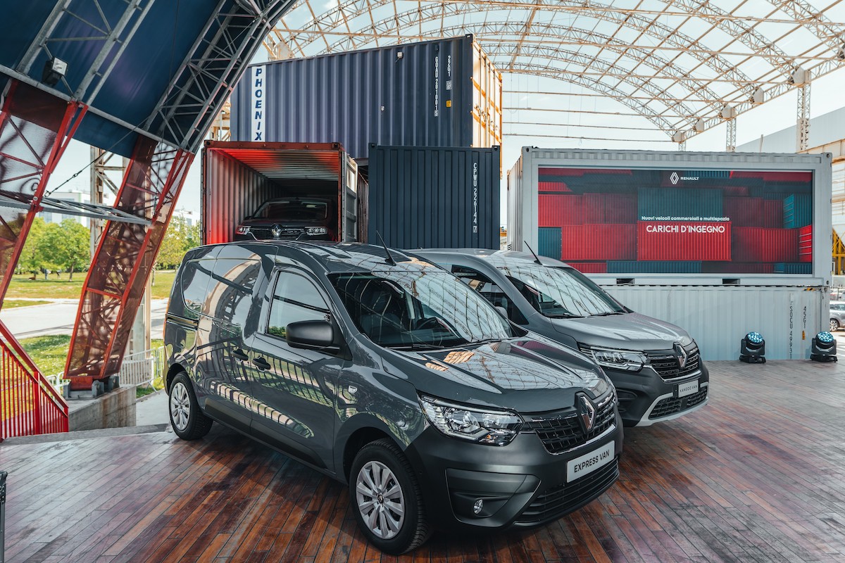 Nuovo Renault Kangoo van è “Van of The Year 2022”