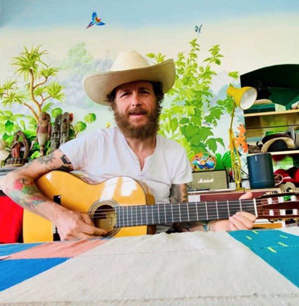Jovanotti tour 2022: date, biglietti e… le proteste degli ambientalisti