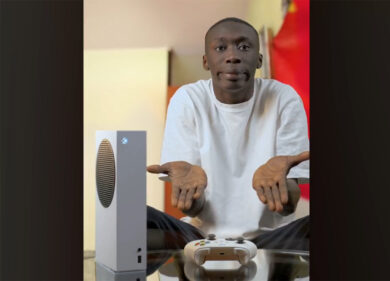 Khaby Lame, dal lavoro perso a causa del Covid agli spot per Microsoft