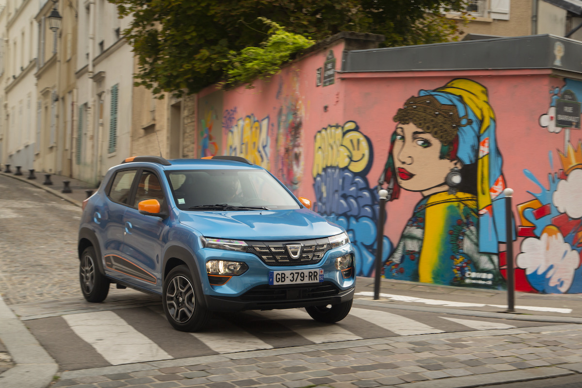 Dacia Spring, la mobilità elettrica diventa democratica Dacia Spring, la mobilità elettrica diventa democratica
