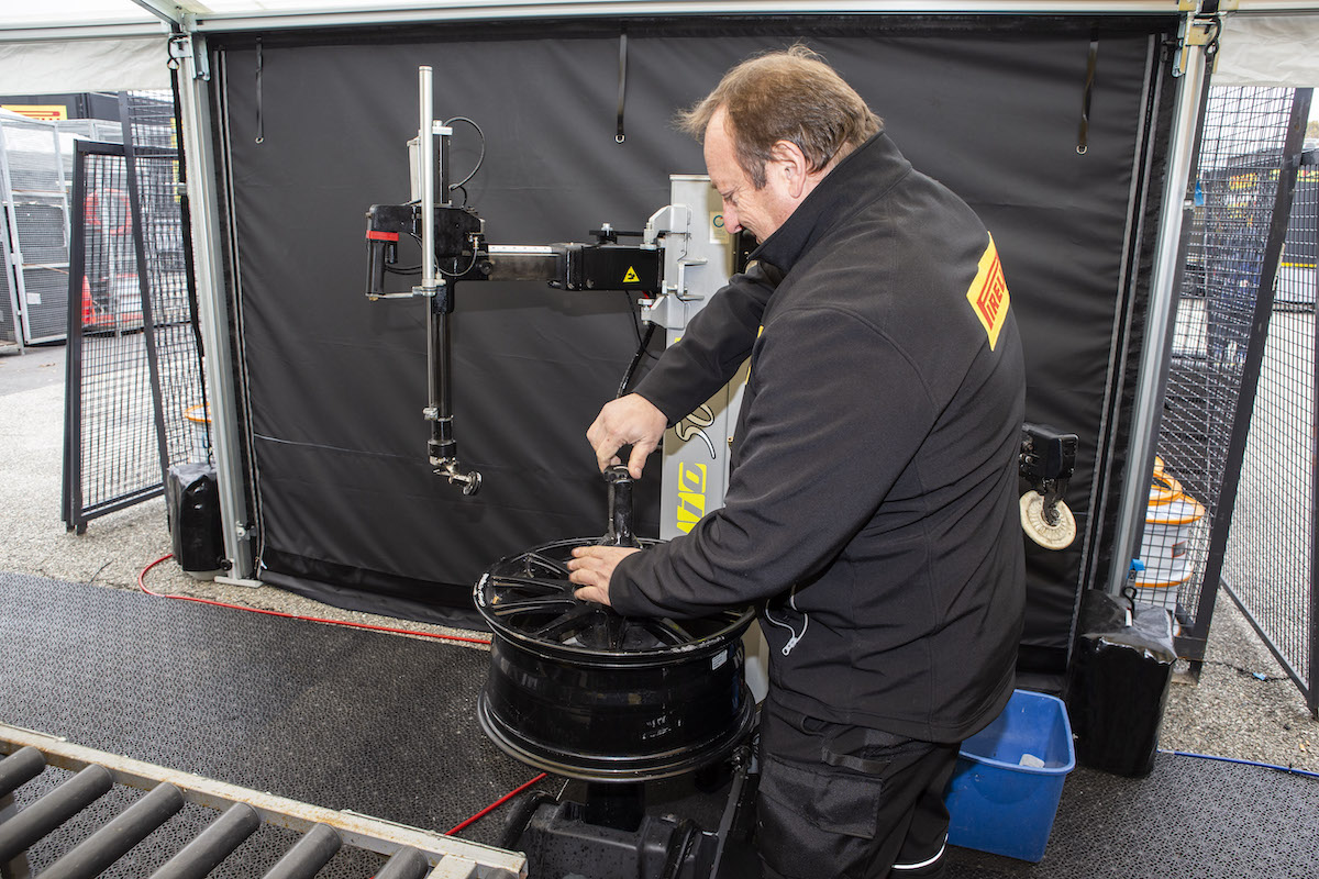 Pirelli incorona a Monza i Campioni WRC 2021: Piloti e Costruttori