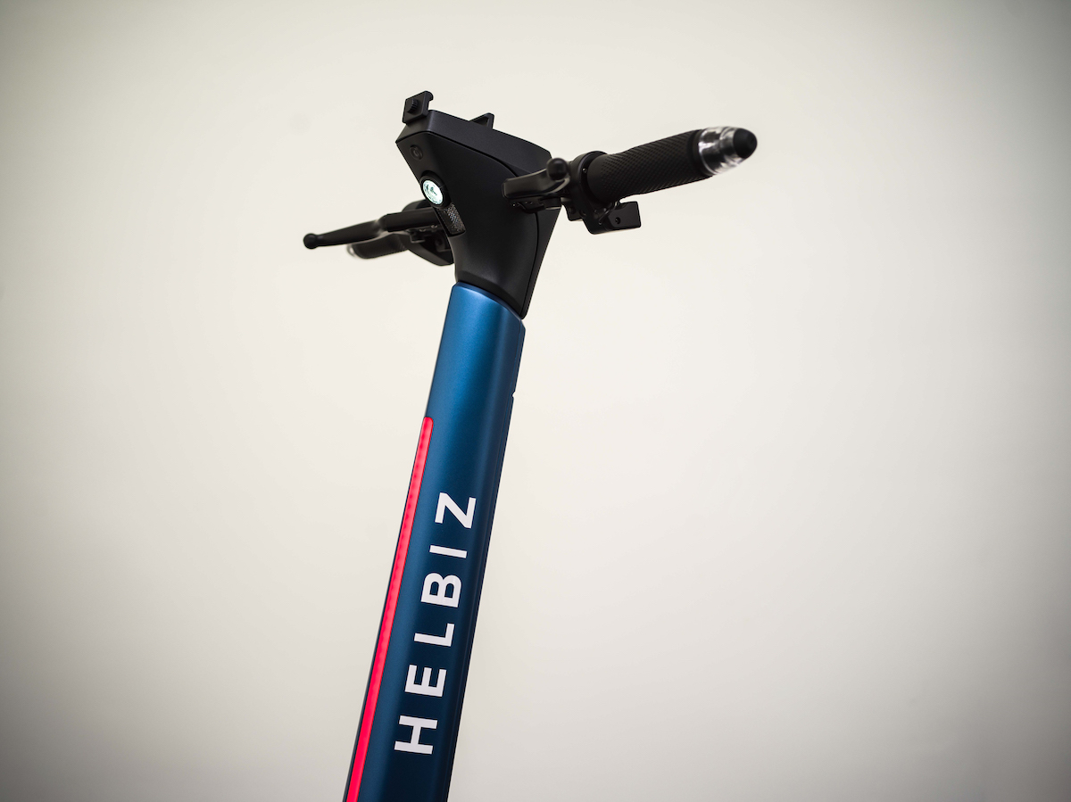 EICMA 2021: debutto mondiale per monopattino HELBIZ ONE-S EICMA 2021: debutto mondiale per monopattino HELBIZ ONE-S