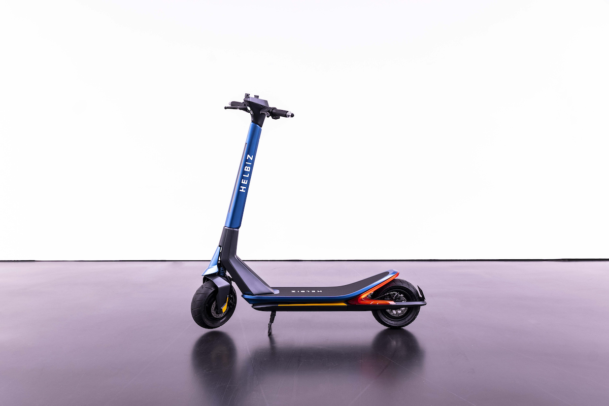EICMA 2021: debutto mondiale per monopattino HELBIZ ONE-S EICMA 2021: debutto mondiale per monopattino HELBIZ ONE-S