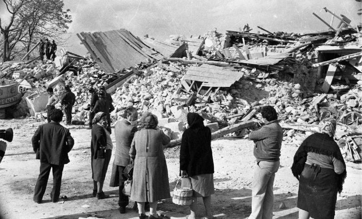 Terremoto in Irpinia, il 23 novembre 1980. Ciò che rimane 41 anni dopo Terremoto in Irpinia, il 23 novembre 1980. Ciò che rimane 41 anni dopo