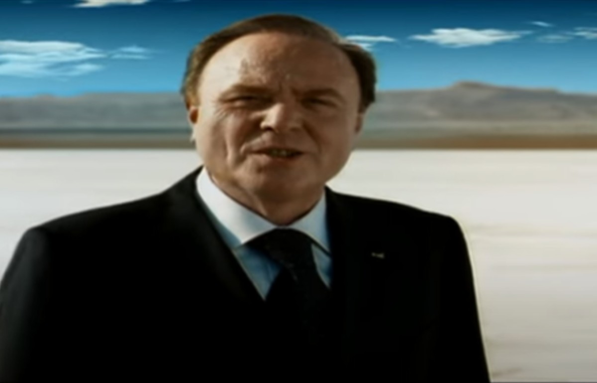 Ennio Doris non solo imprenditore, icona nazionale degli spot pubblicitari Ennio Doris non solo imprenditore, icona nazionale degli spot pubblicitari