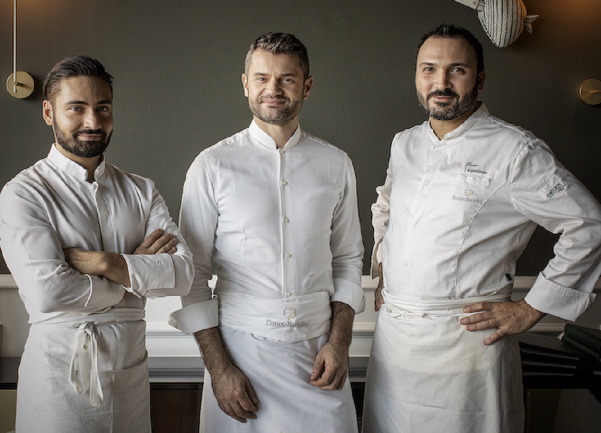 Guida Michelin 2022, ecco tutti i ristoranti stellati a Milano Guida Michelin 2022, ecco tutti i ristoranti stellati a Milano