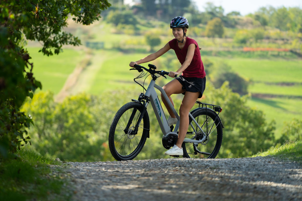 FIVE presenta ad EICMA la gamma eBike ed eScooter e la minicar di Eli