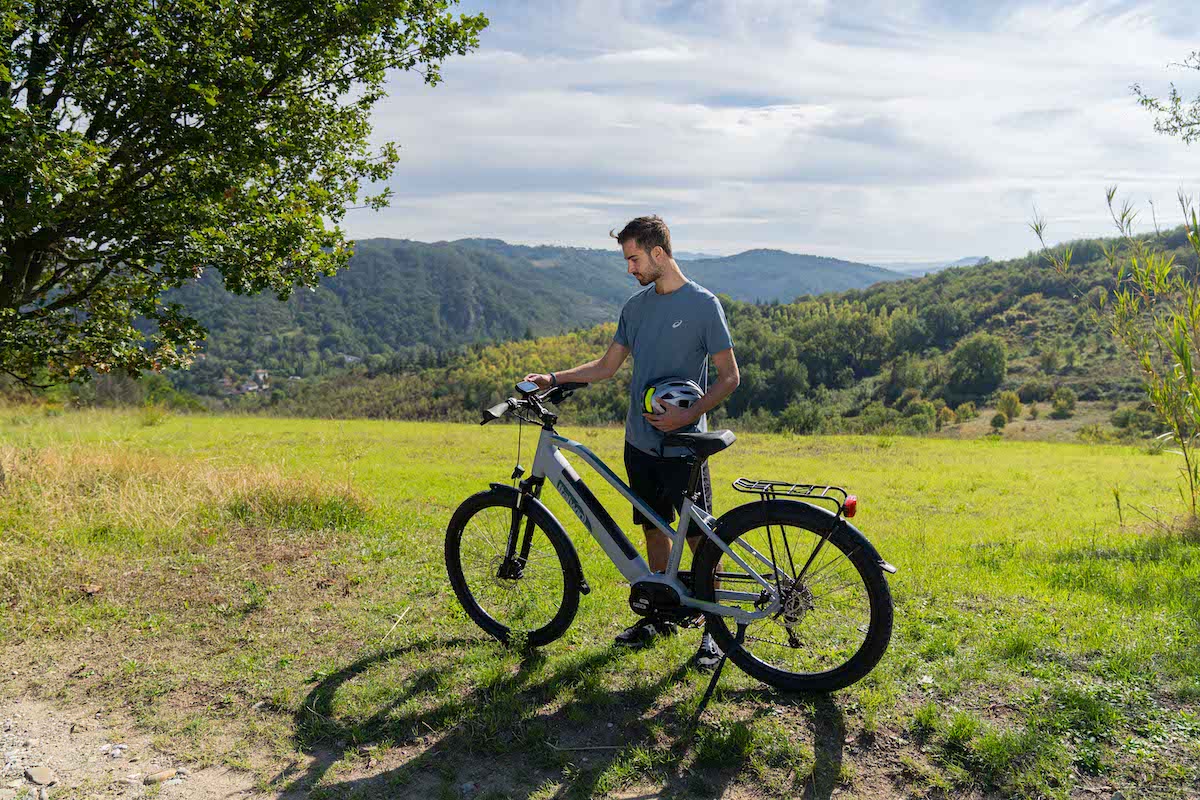 FIVE presenta ad EICMA la gamma eBike ed eScooter e la minicar di Eli