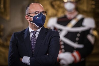 Report, la lettera anonima sugli abusi di Ranucci. Iv attacca in vigilanza Rai