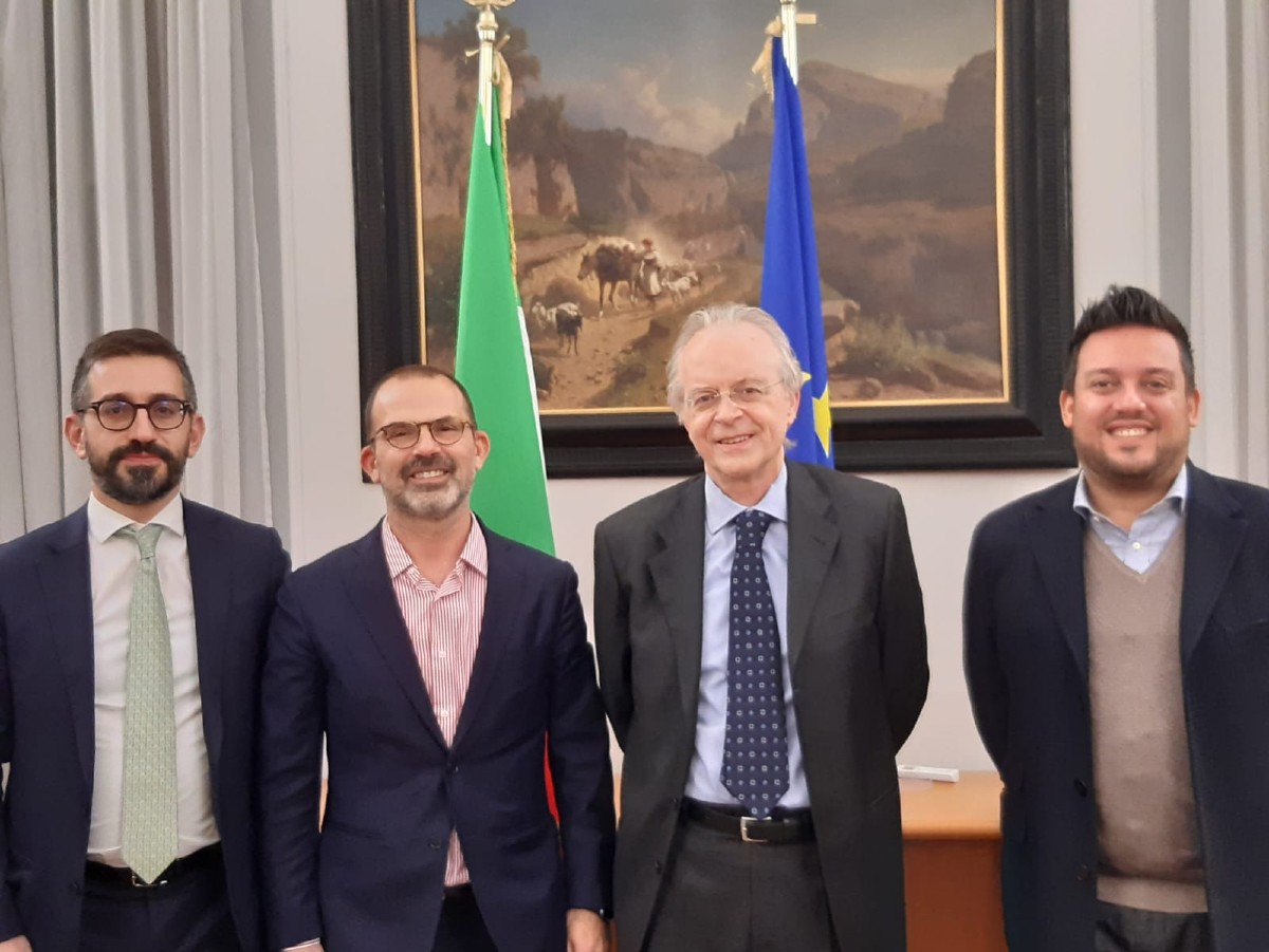 Linati, controlli a famiglia omogenitoriale: necessaria maggiore sensibilità Linati, controlli a famiglia omogenitoriale: necessaria maggiore sensibilità